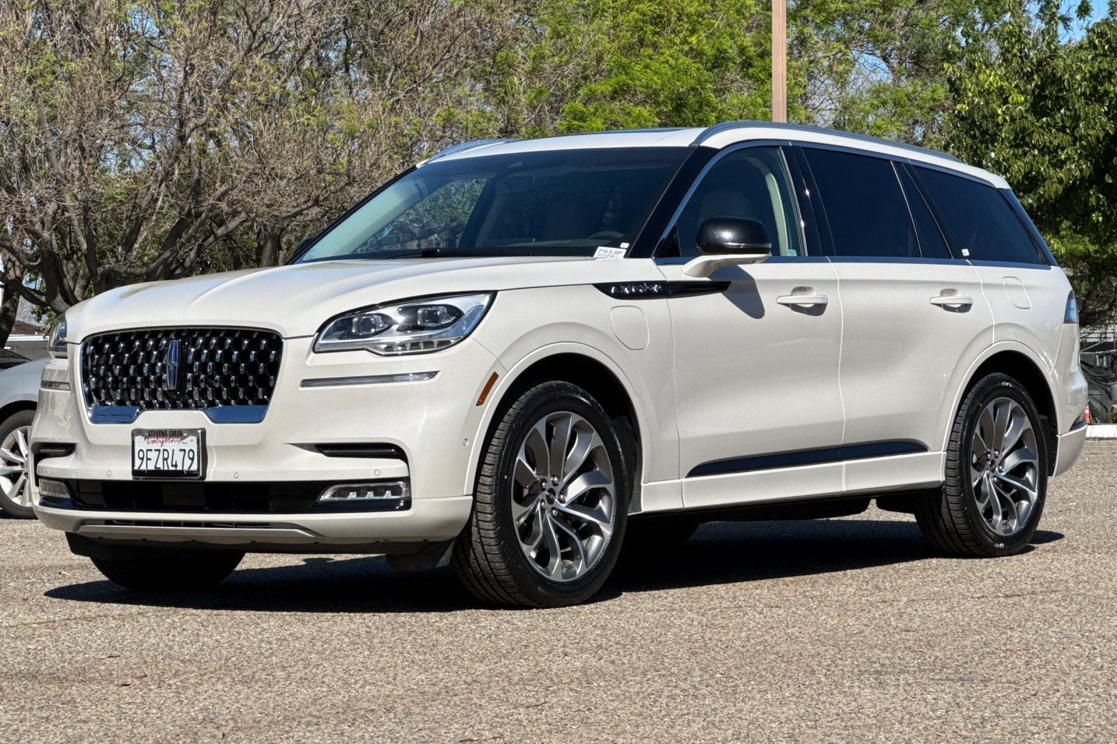 2023 Lincoln Aviator Plug-In Hybrid Grand Touring