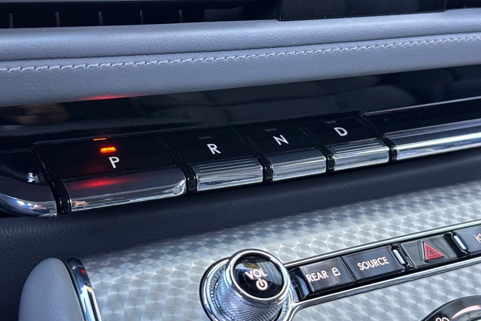 2020 Lincoln Aviator Grand Touring Equipment Group 301A