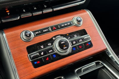 2022 Lincoln Aviator Plug-In Hybrid Grand Touring Equipment Group 300A