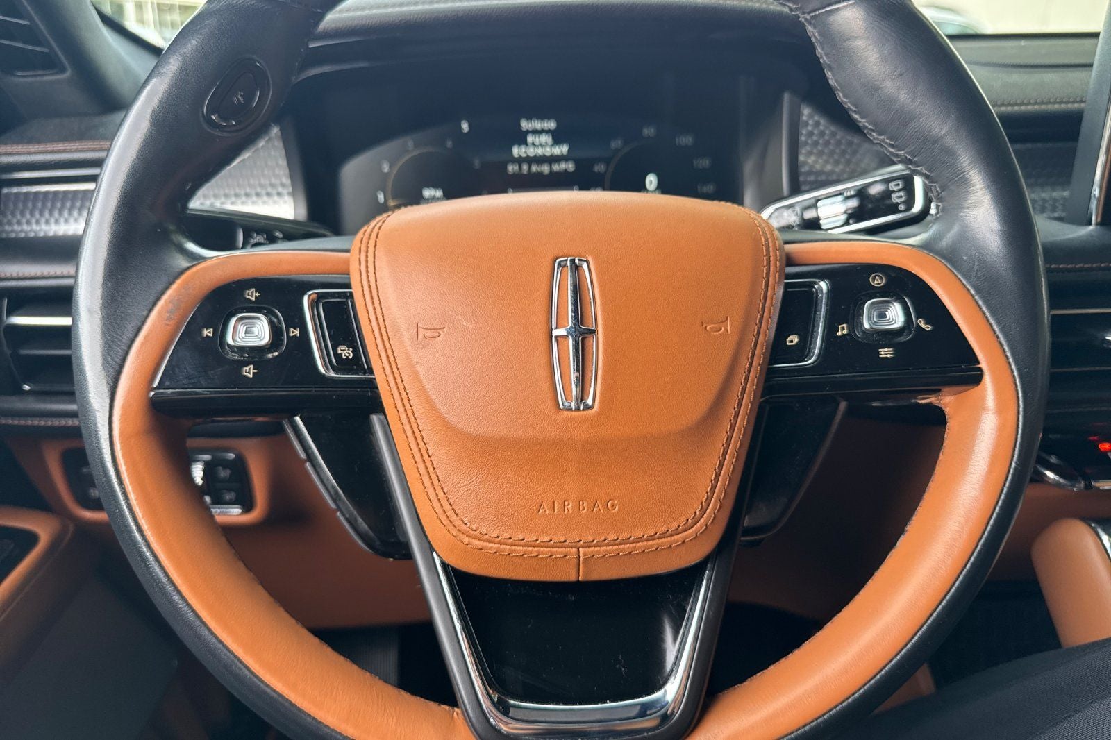 2022 Lincoln Aviator Plug-In Hybrid Black Label Grand Touring