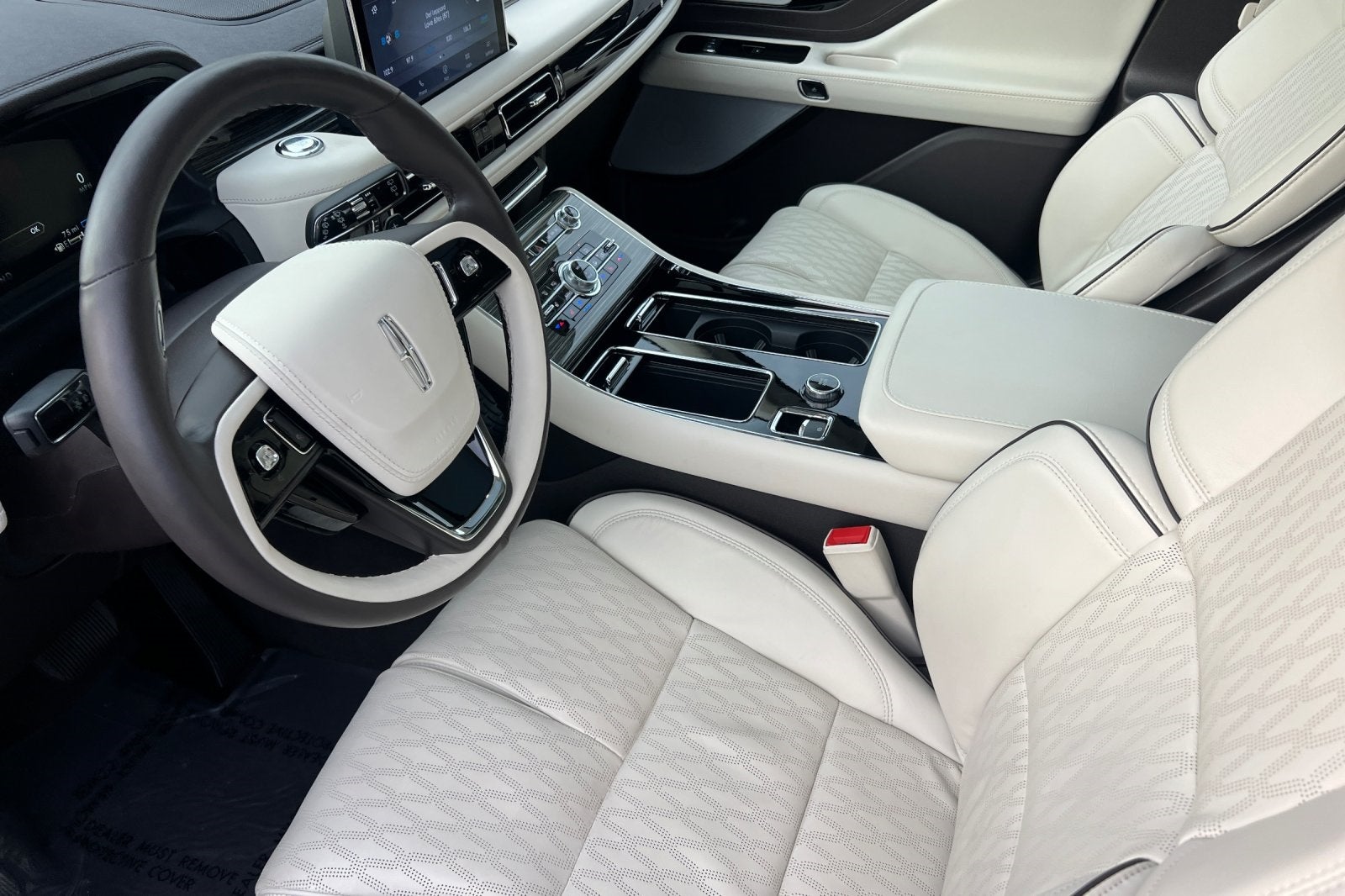 2023 Lincoln Aviator Plug-In Hybrid Black Label Grand Touring Equipment Group 900A