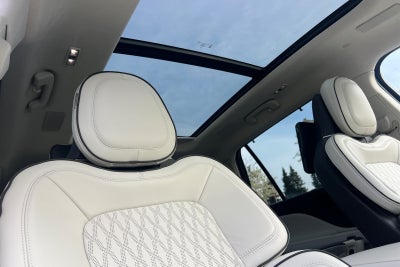 2023 Lincoln Aviator Plug-In Hybrid Black Label Grand Touring Equipment Group 900A