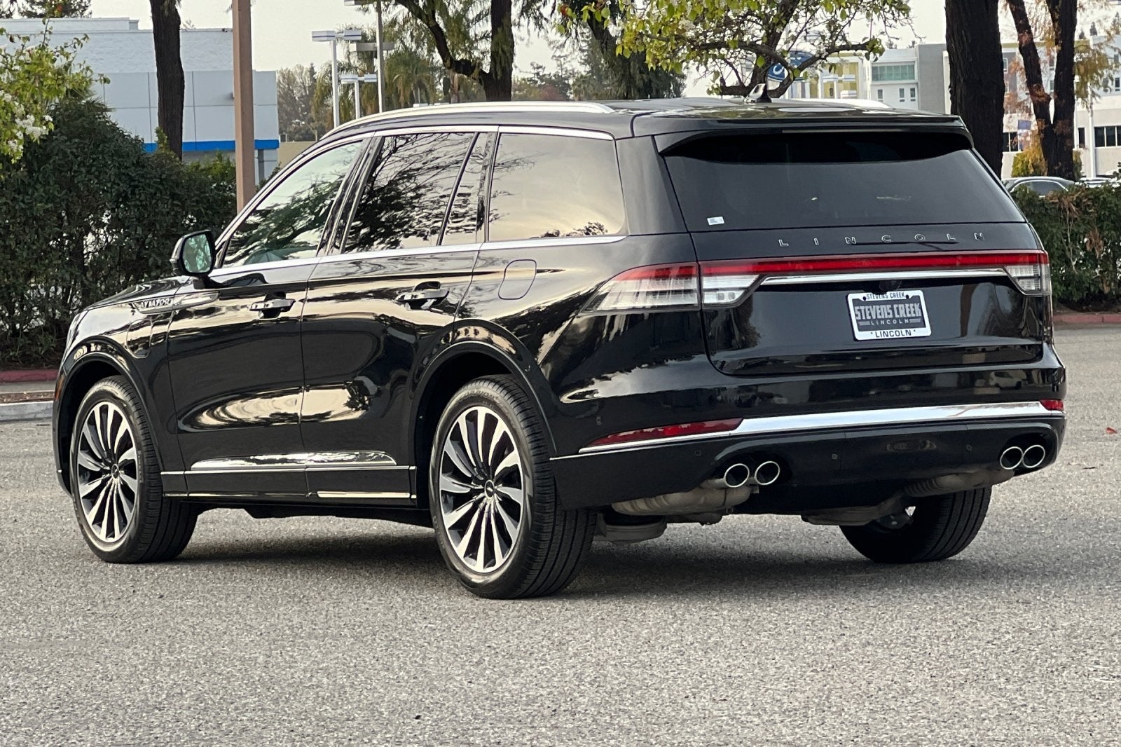 2023 Lincoln Aviator Plug-In Hybrid Black Label Grand Touring Equipment Group 900A