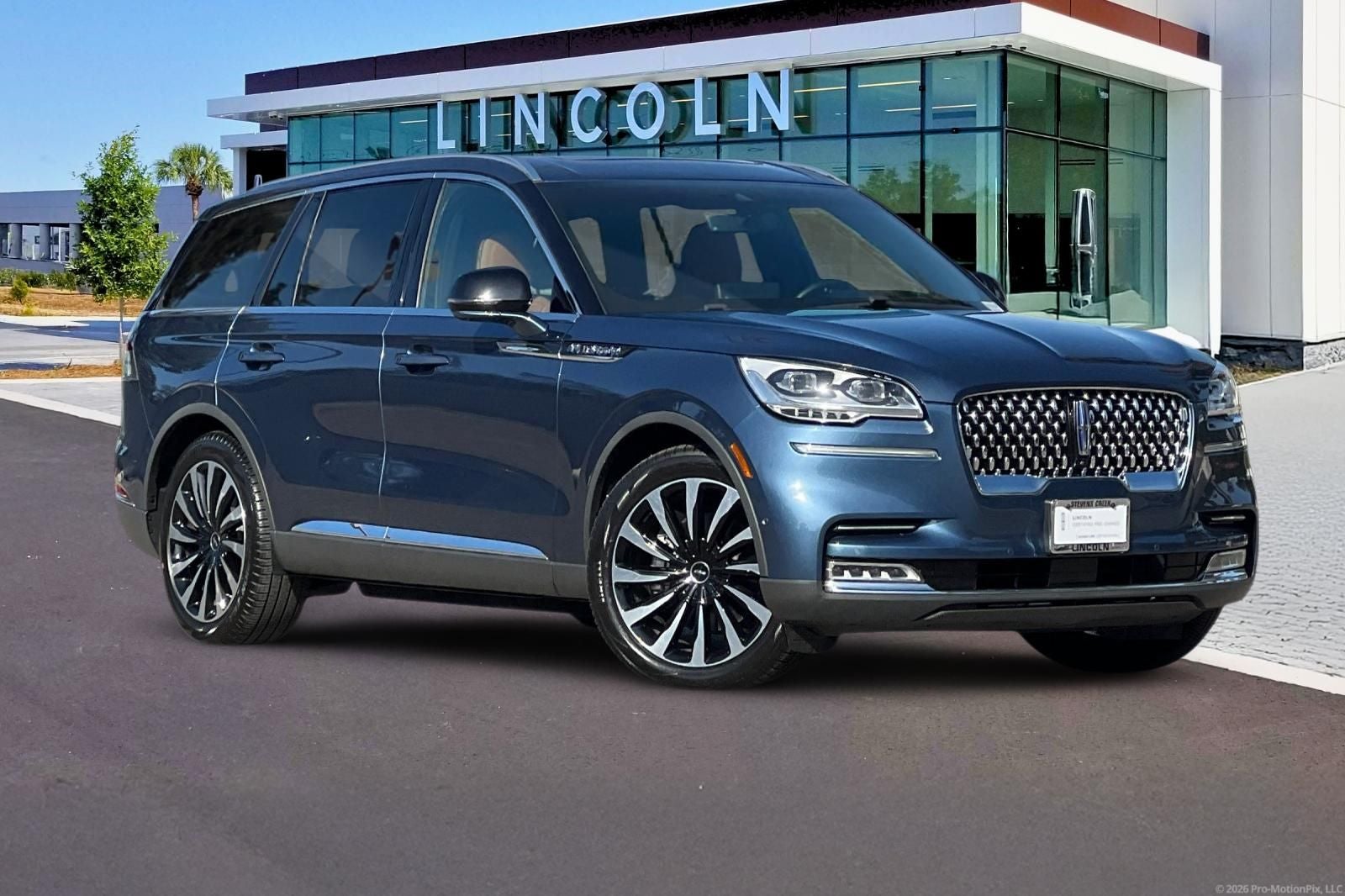 2020 Lincoln Aviator Plug-In Hybrid Black Label Grand Touring