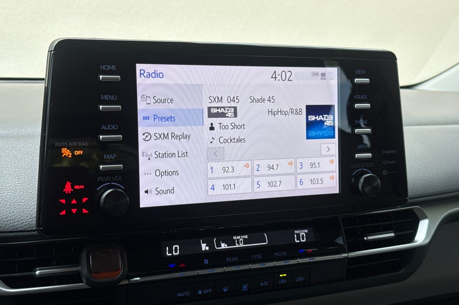 2023 Toyota Sienna LE 8 Passenger