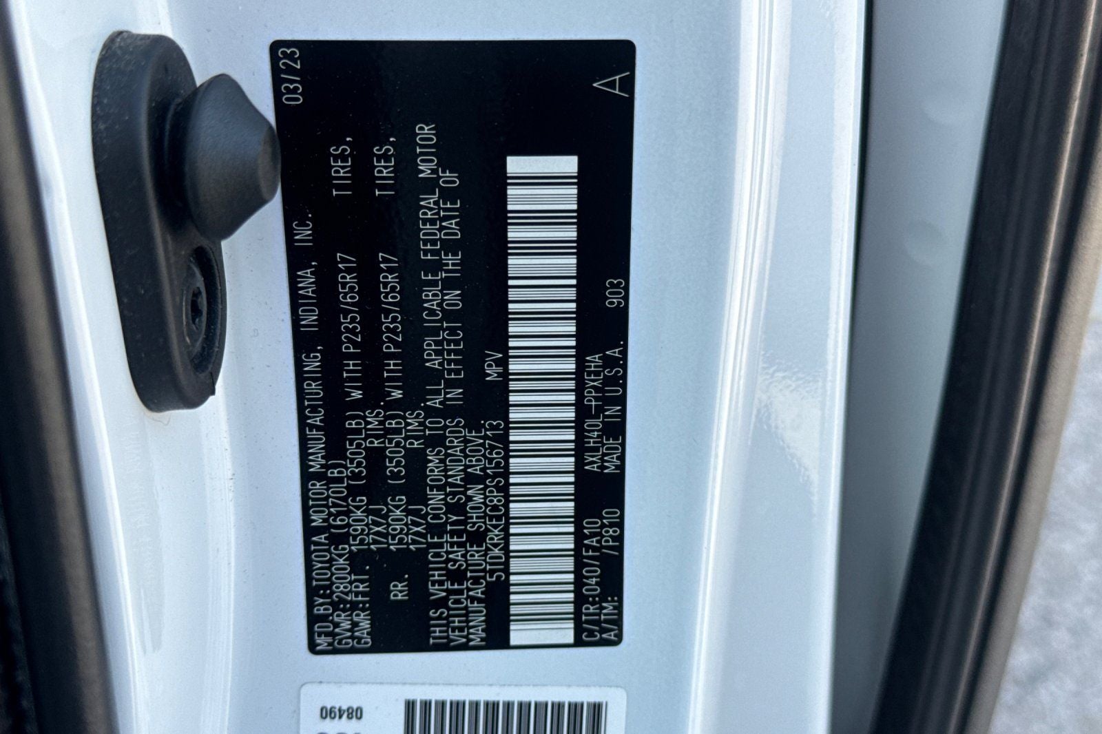 2023 Toyota Sienna LE 8 Passenger
