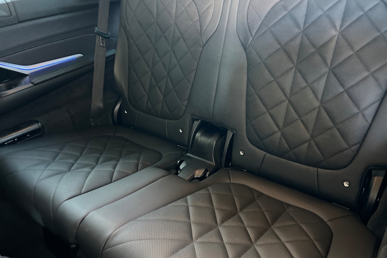 2023 BMW X7 xDrive40i M Sport Package