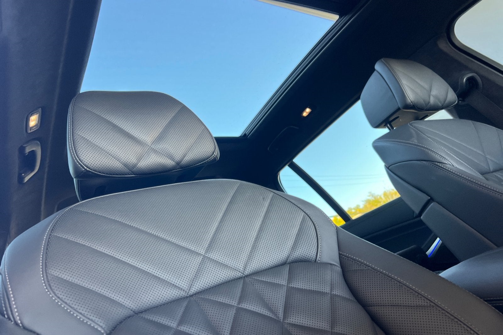 2023 BMW X7 xDrive40i M Sport Package