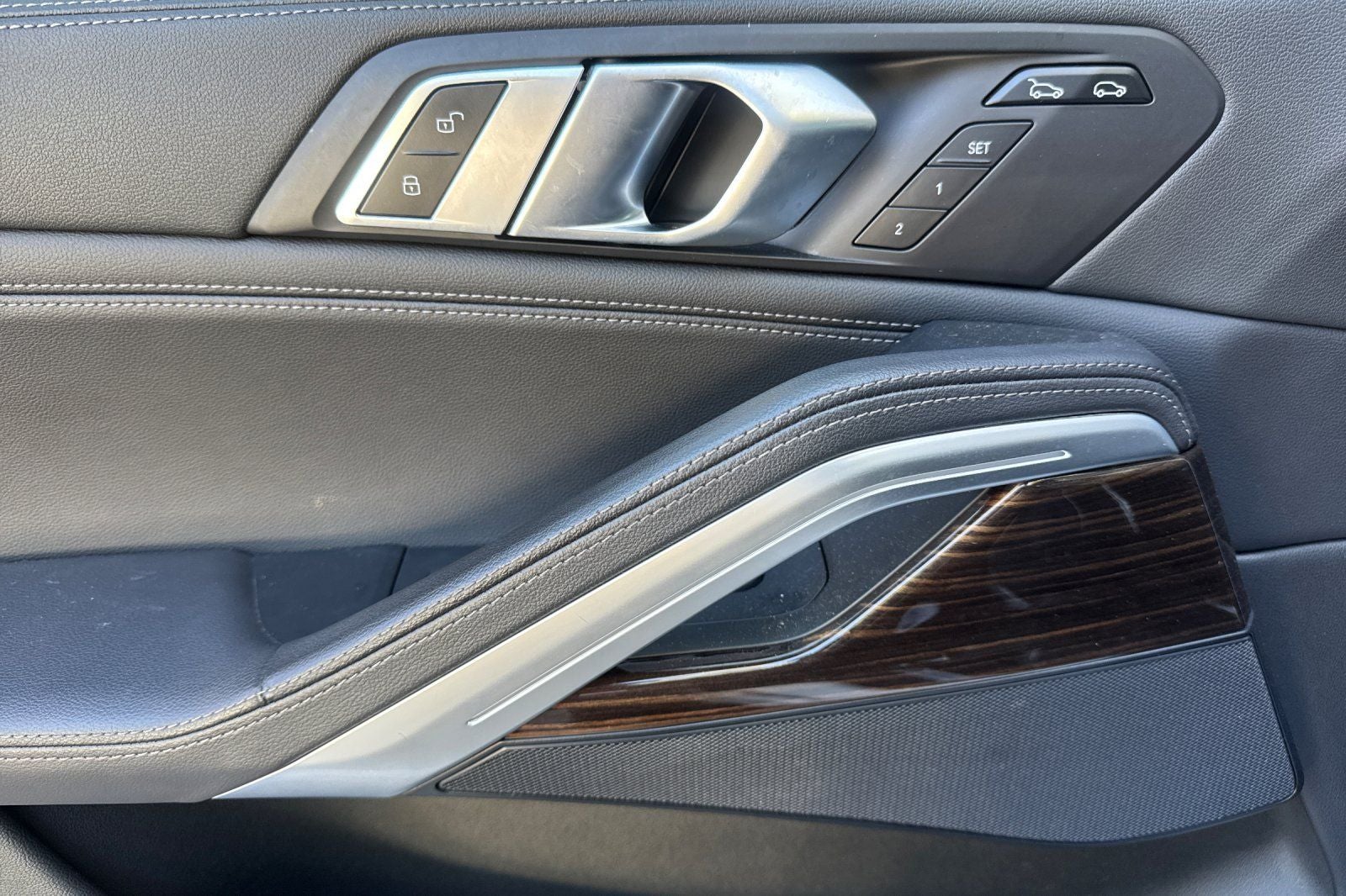 2020 BMW X6 sDrive40i LCPO Competitive+