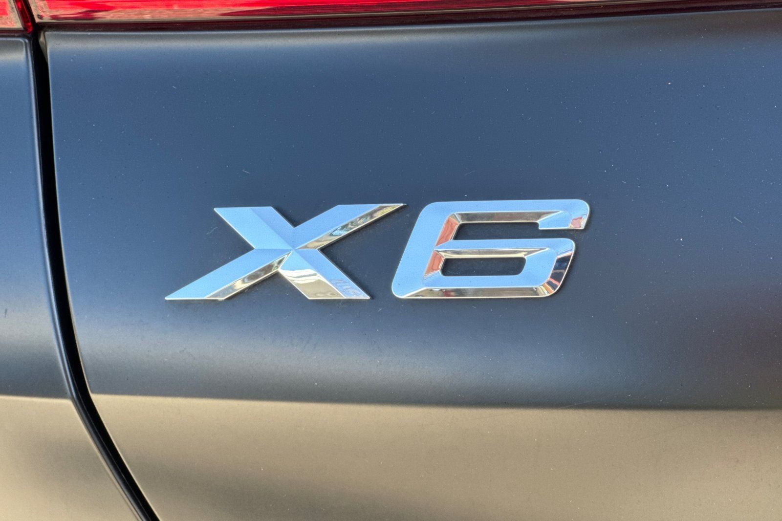 2020 BMW X6 sDrive40i LCPO Competitive+