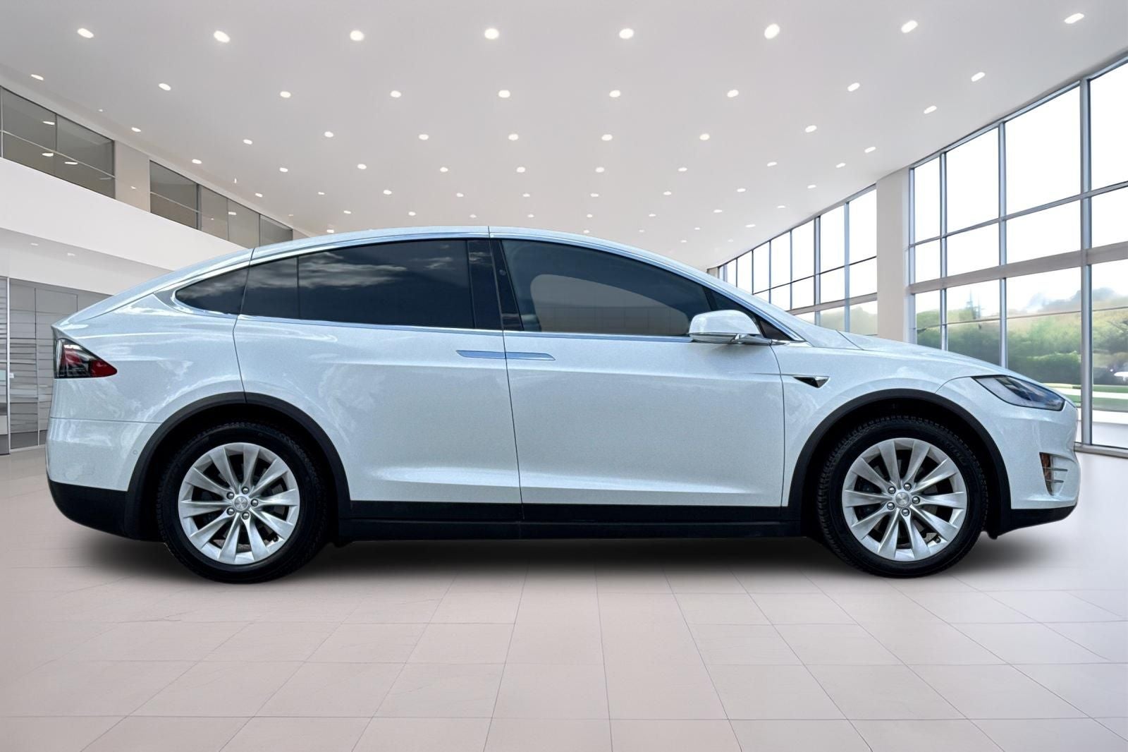 2020 Tesla Model X Long Range