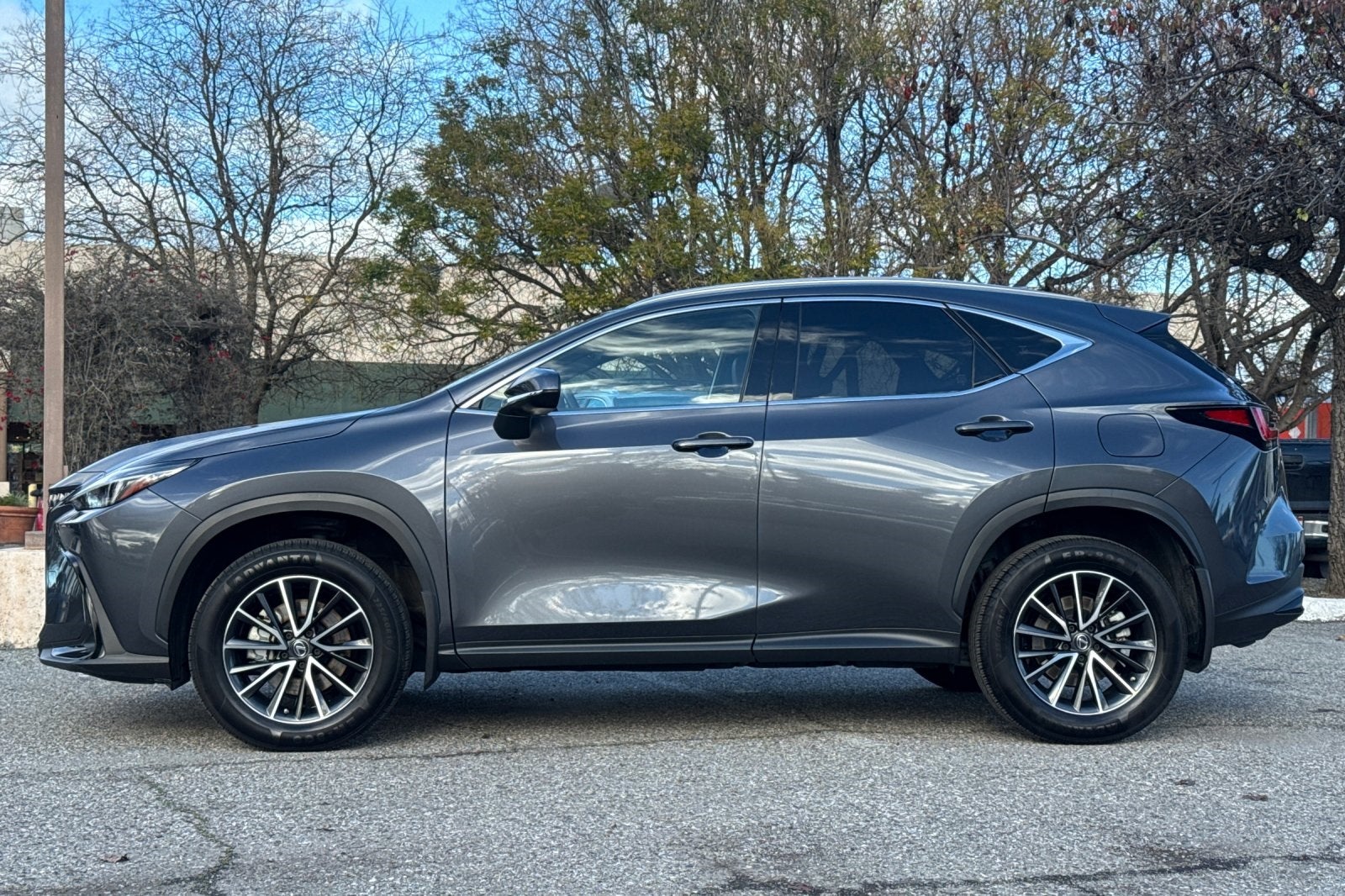 2022 Lexus NX 350h Base