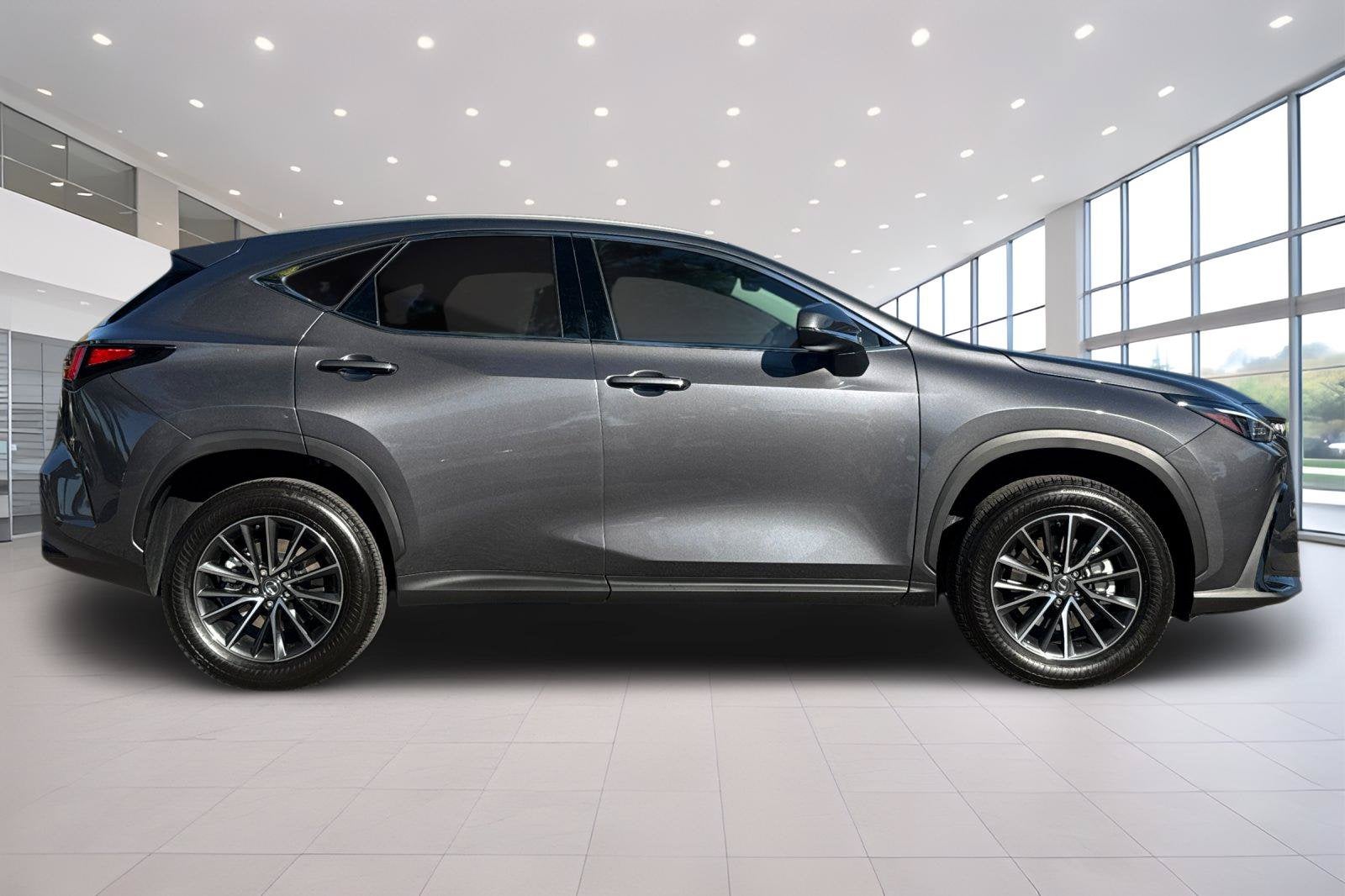 2025 Lexus NX 350h Base