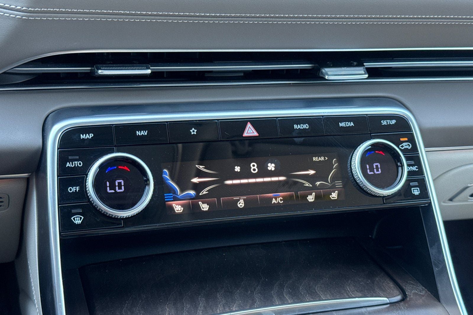 2022 Genesis GV80 2.5T