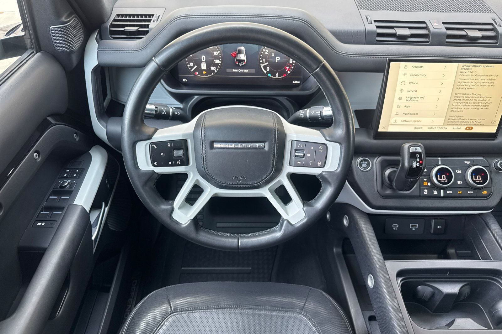 2022 Land Rover Defender 110 X-Dynamic HSE