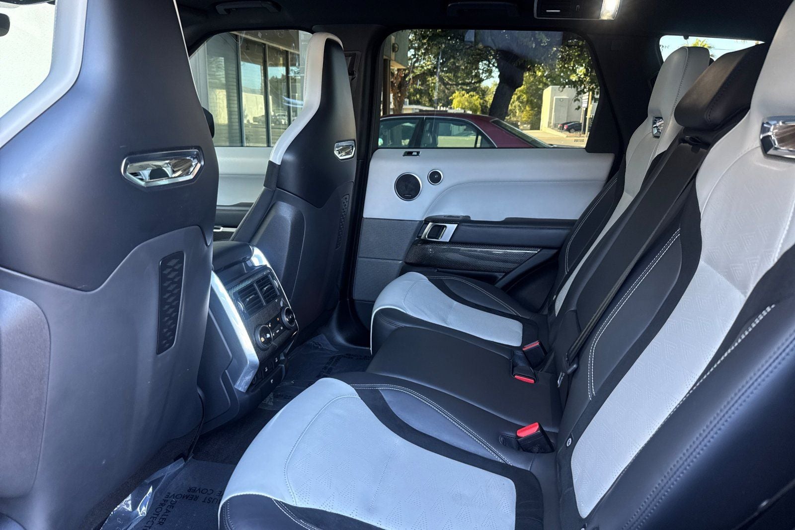 2021 Land Rover Range Rover Sport SVR