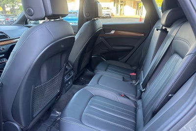 2023 Audi Q5 45 S line Premium quattro LCPO Competitive+
