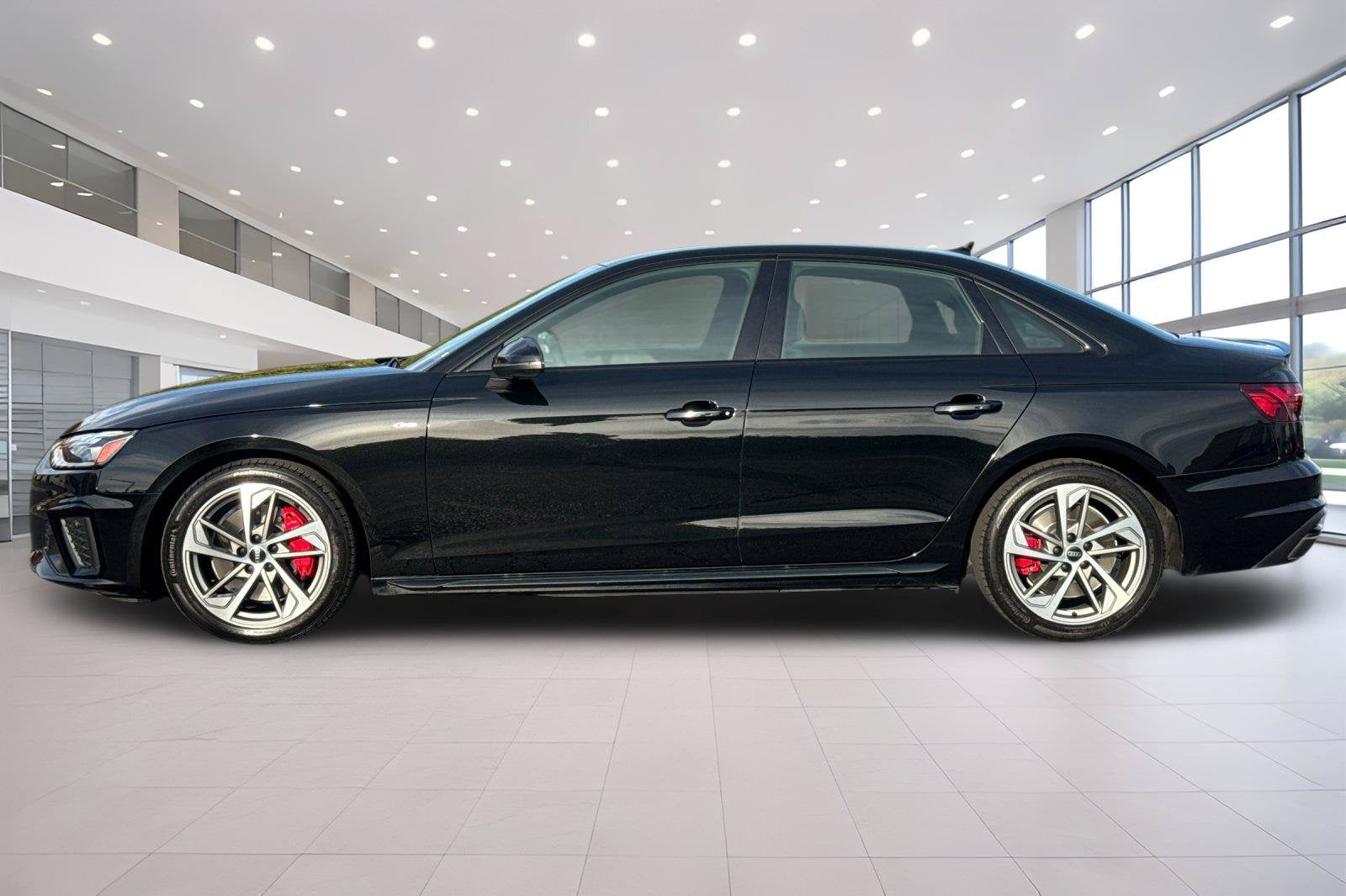 2023 Audi A4 45 S line Premium Plus quattro