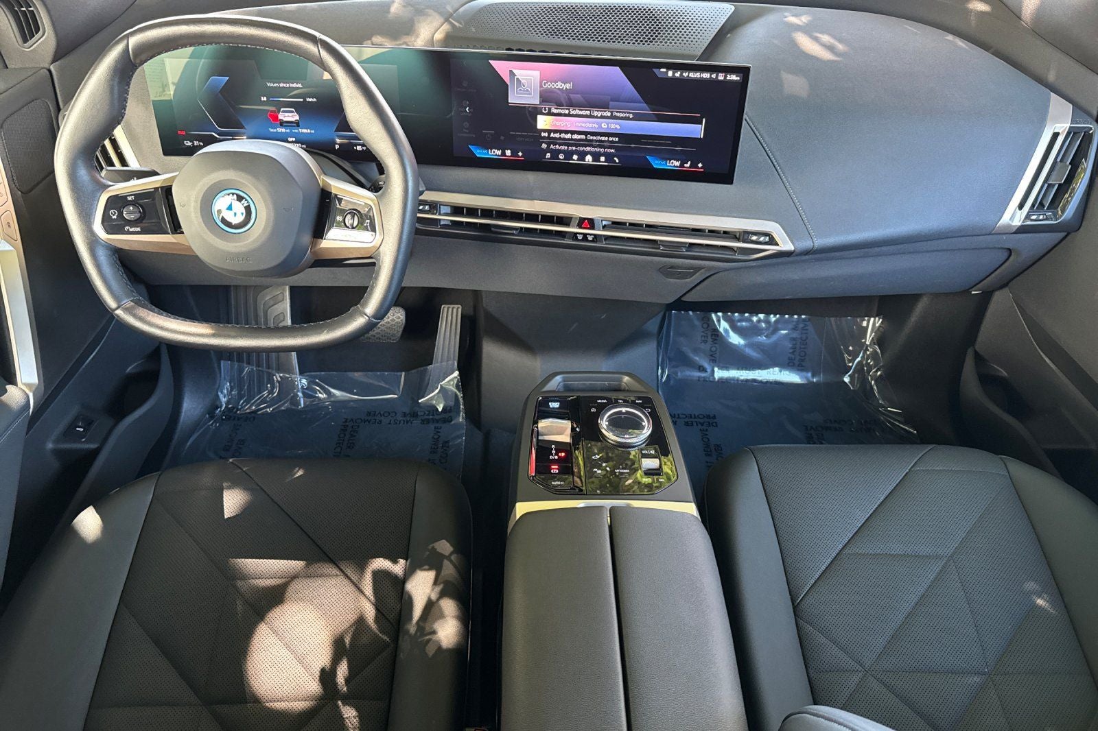 2025 BMW iX xDrive50