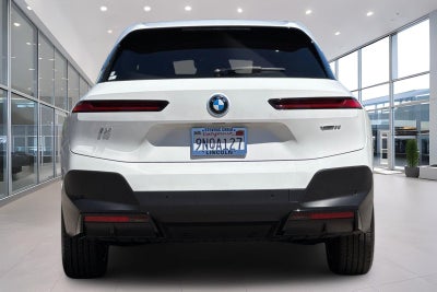 2025 BMW iX xDrive50