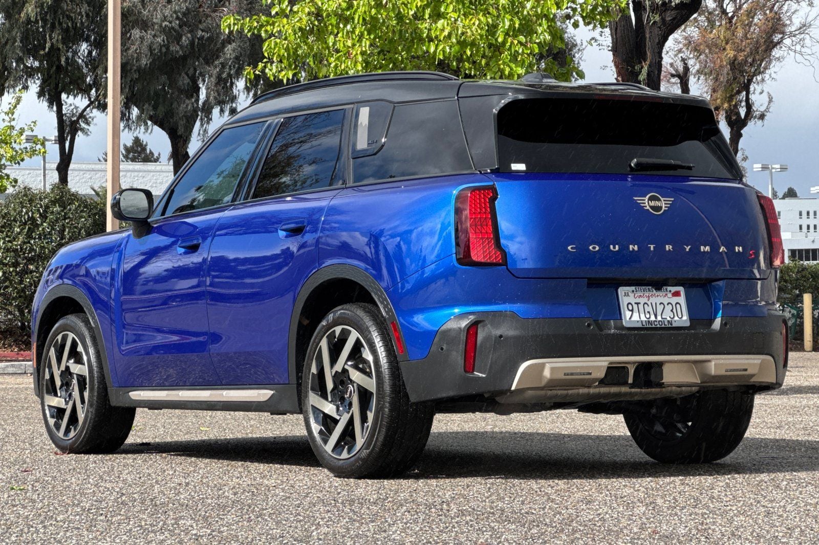 2025 MINI Cooper S Countryman Iconic