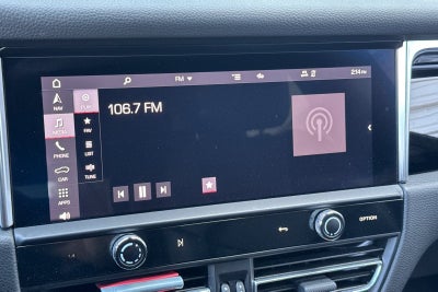 2022 Porsche Macan S