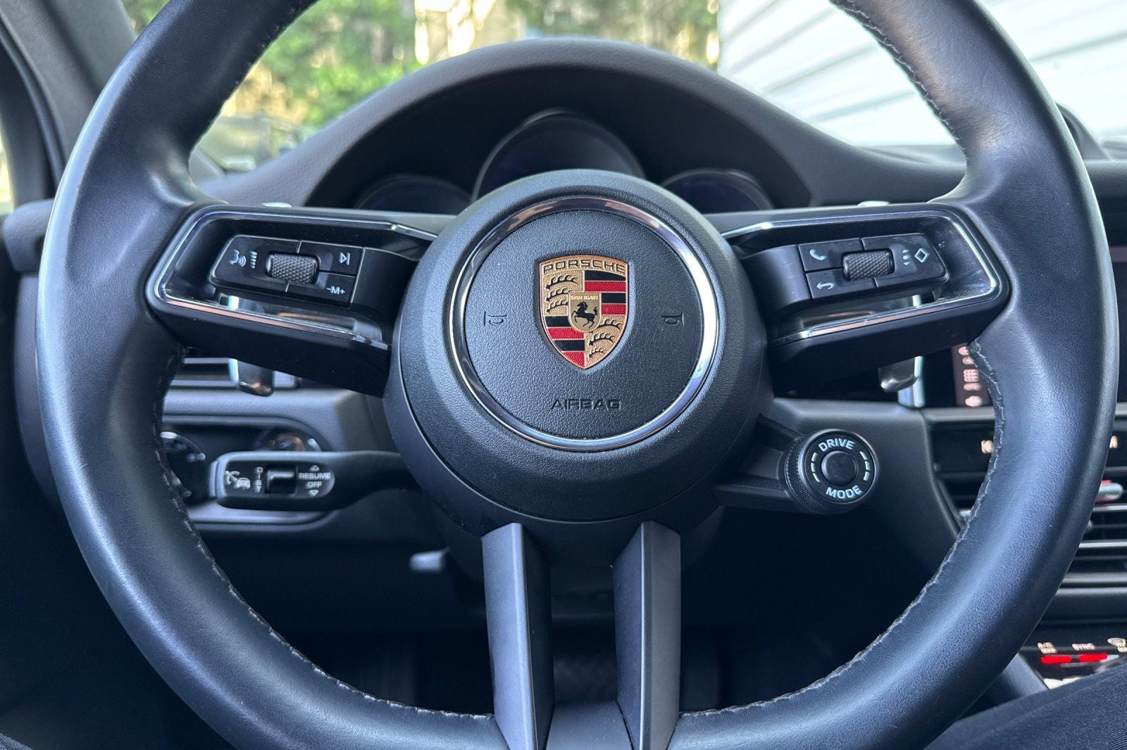 2022 Porsche Macan S