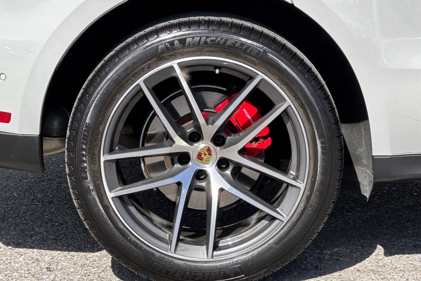 2022 Porsche Macan S