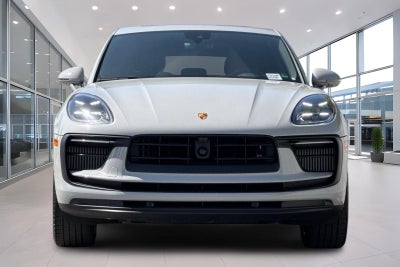 2022 Porsche Macan S