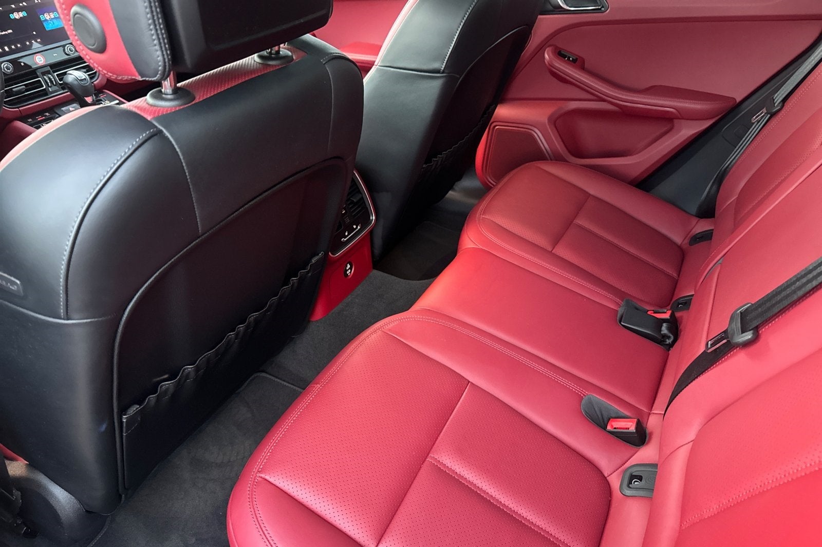 2023 Porsche Macan S