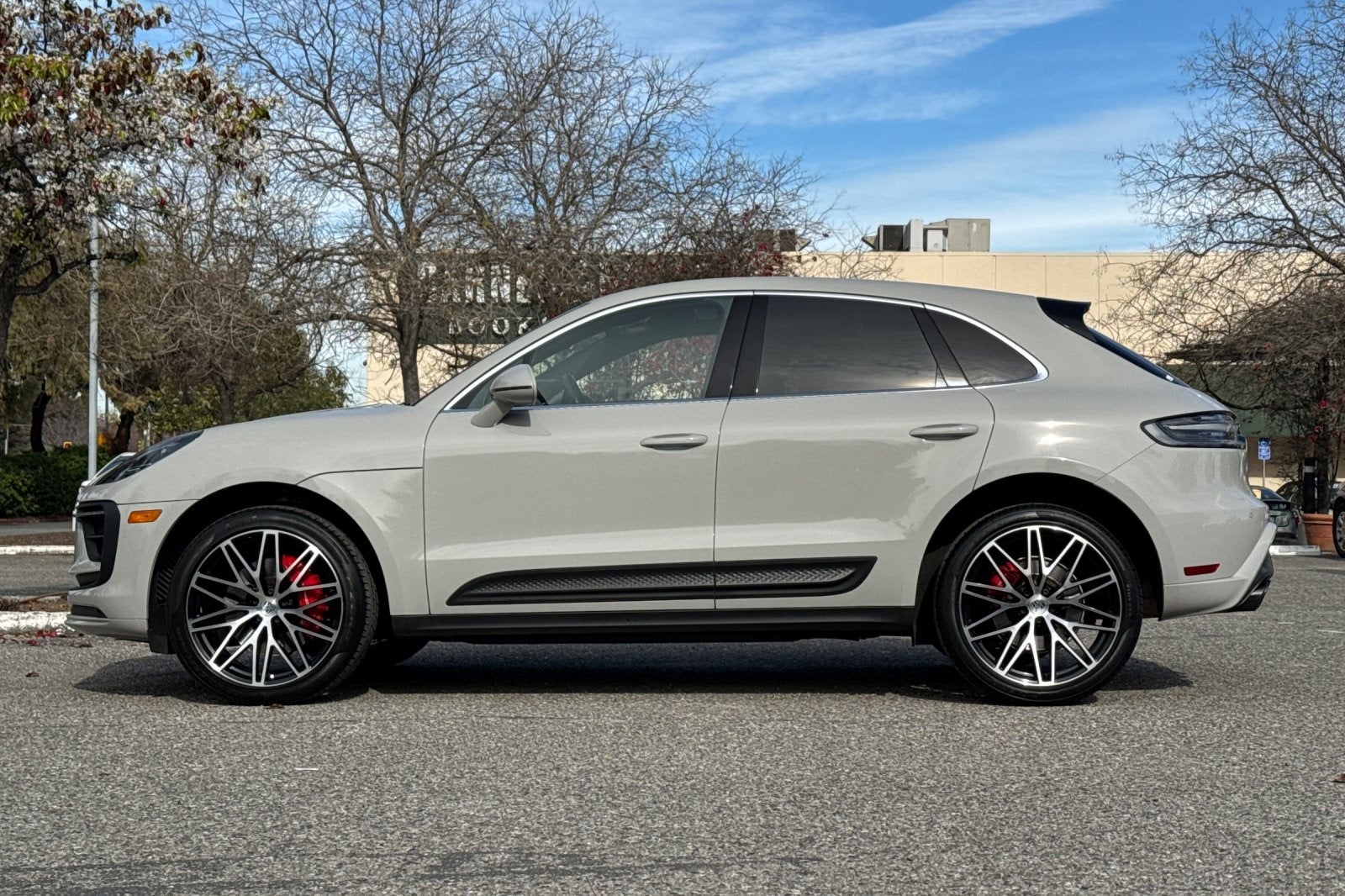 2023 Porsche Macan S