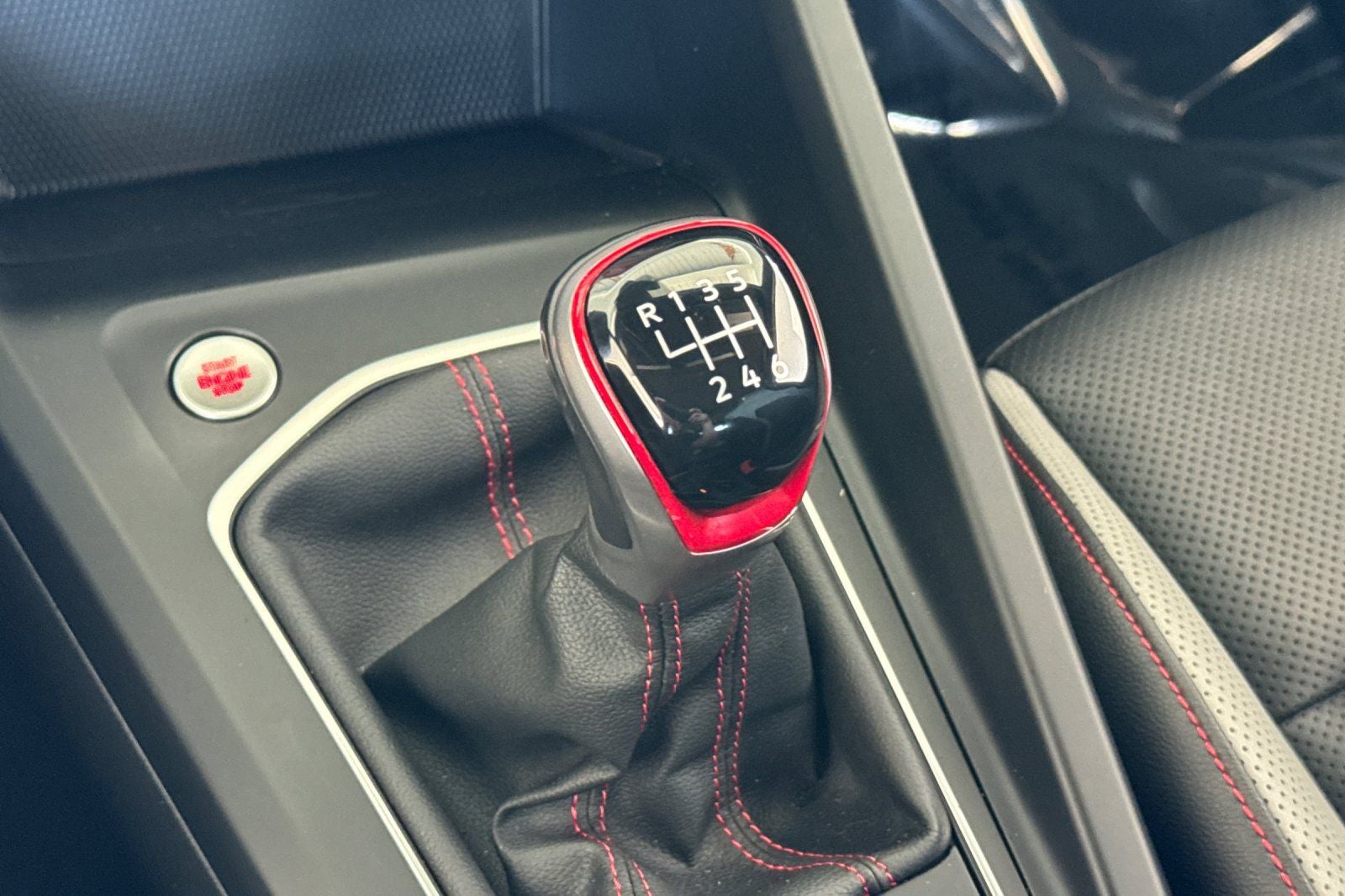 2022 Volkswagen Golf GTI Autobahn