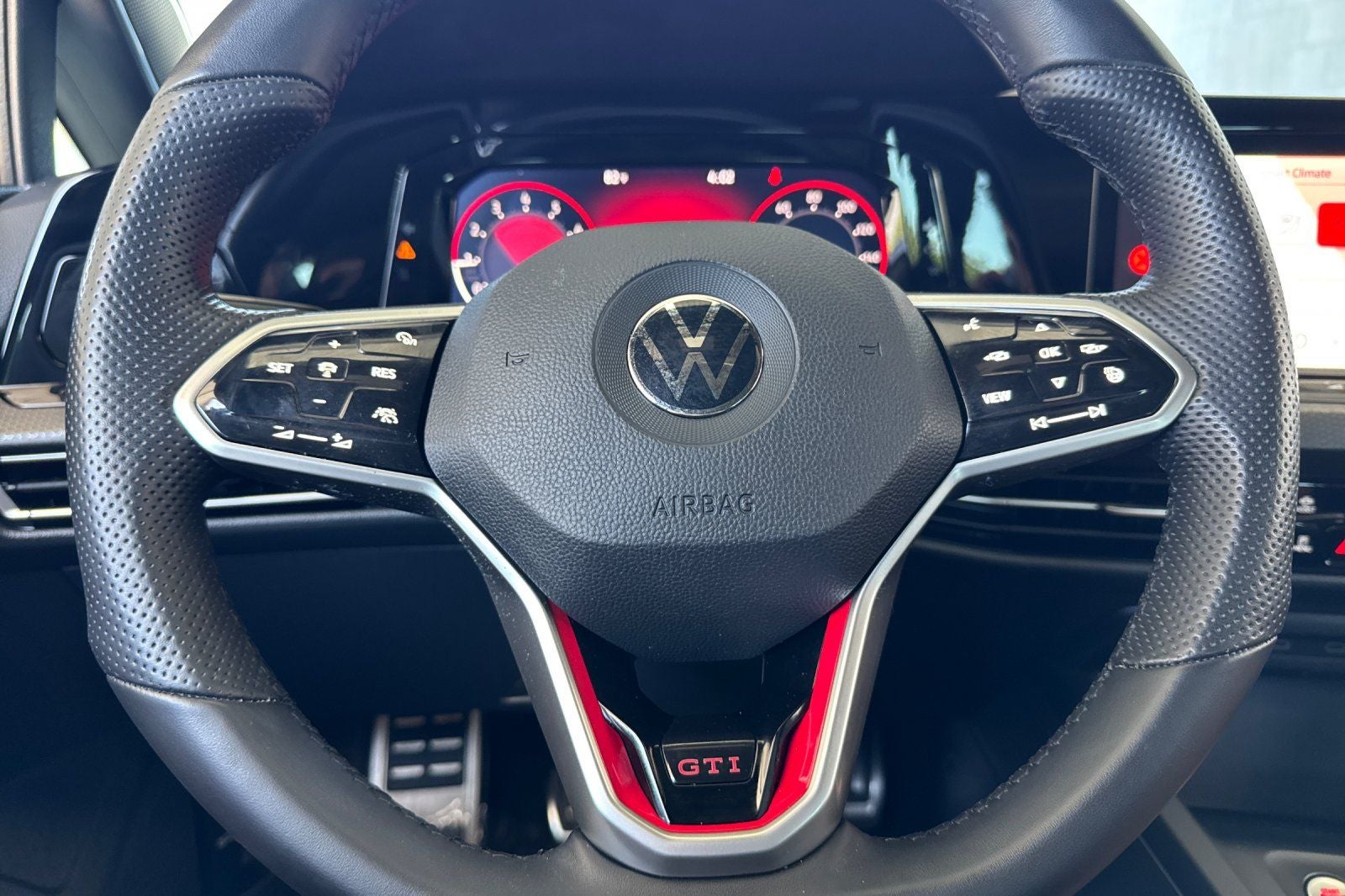 2022 Volkswagen Golf GTI Autobahn