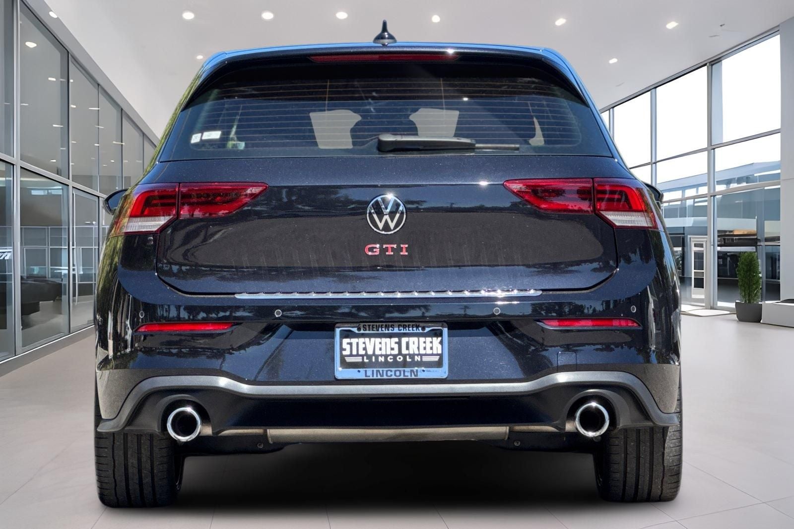 2022 Volkswagen Golf GTI Autobahn