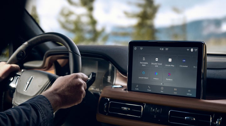 The center touchscreen of a Lincoln Aviator® SUV is shown | Stevens Creek Lincoln in San Jose CA
