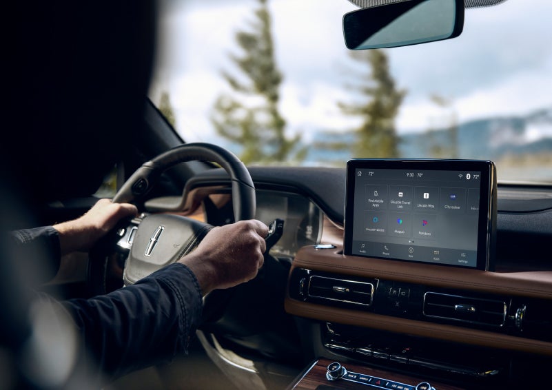 The center touch screen in a 2024 Lincoln Aviator® SUV is shown | Stevens Creek Lincoln in San Jose CA
