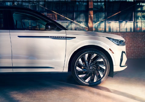 The wheels of the available Jet Appearance Package are highlighted. | Stevens Creek Lincoln in San Jose CA