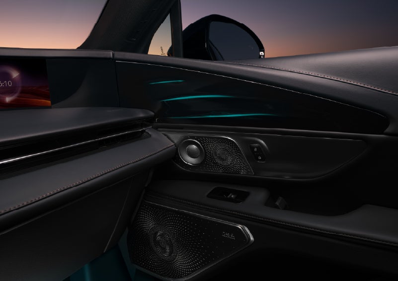 Selectable ambient lighting glows in the passenger door panel. | Stevens Creek Lincoln in San Jose CA