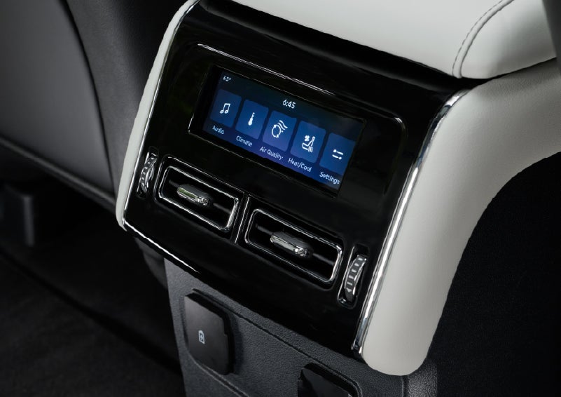 The second row touch screen displays audio and temperature control settings. | Stevens Creek Lincoln in San Jose CA